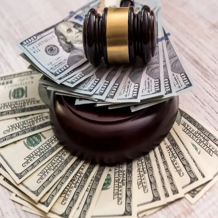 محامي غسيل اموال في الإمارات